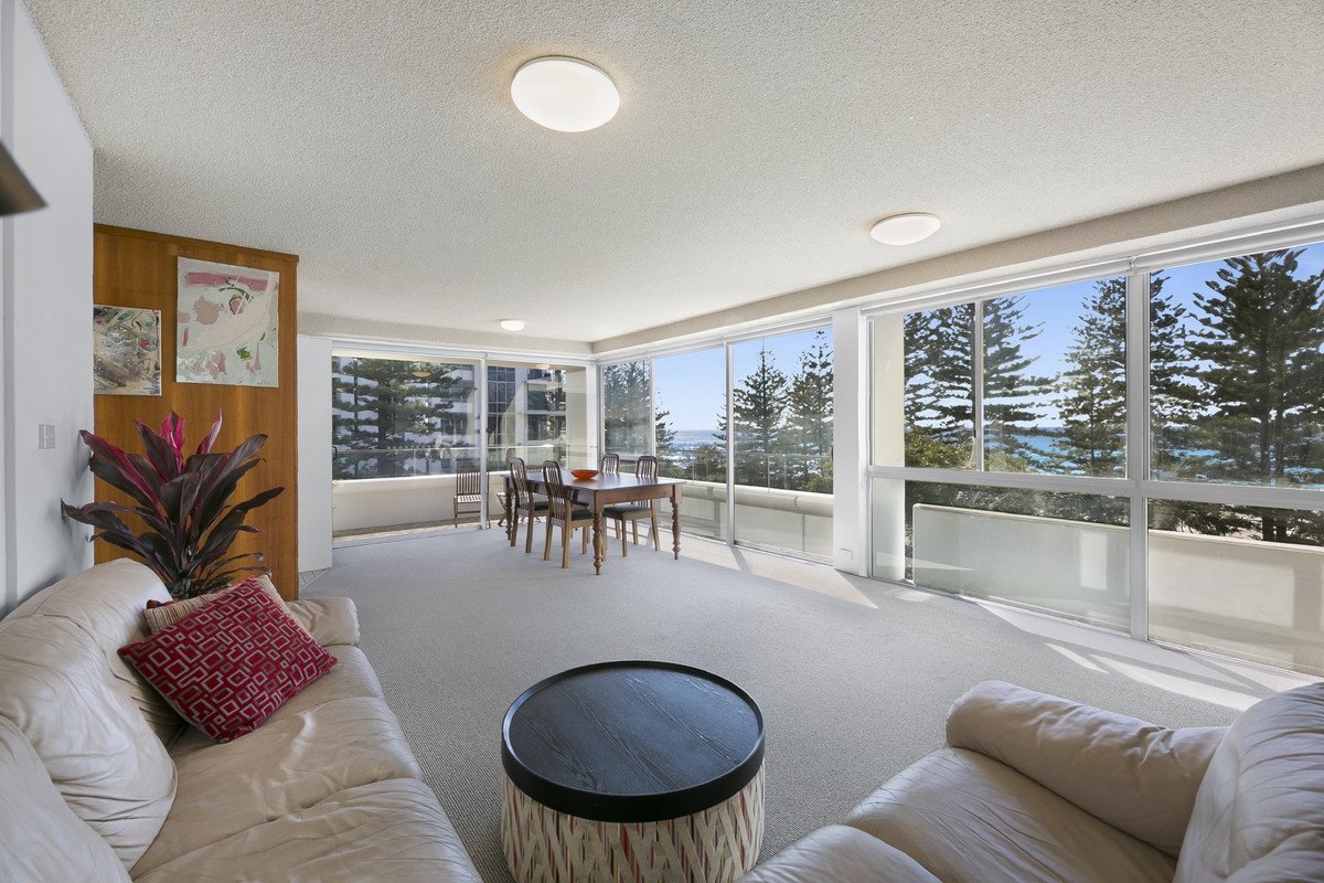 12/194-198 The Esplanade Burleigh Heads 6
