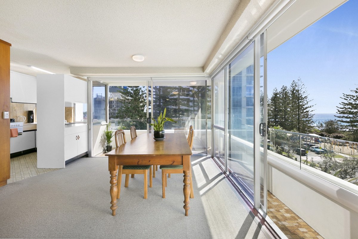 12/194-198 The Esplanade Burleigh Heads 7