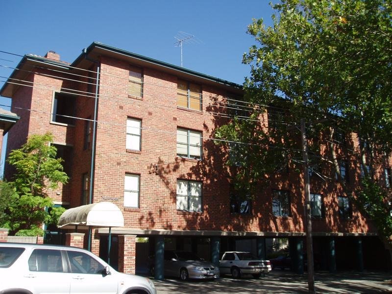 Gallery: 12/1A Boondara Grove