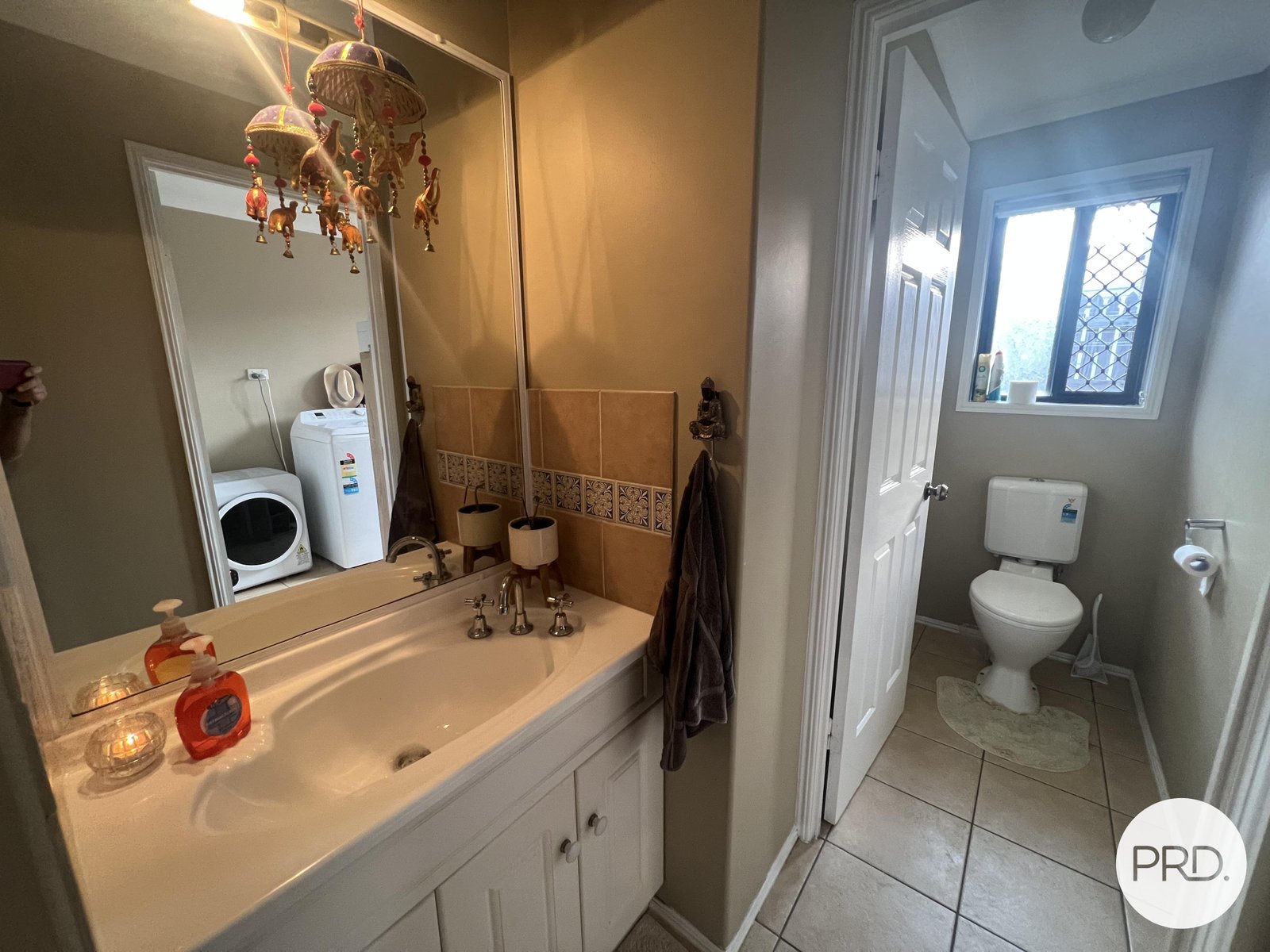 121A Col Brown Avenue CLINTON 10