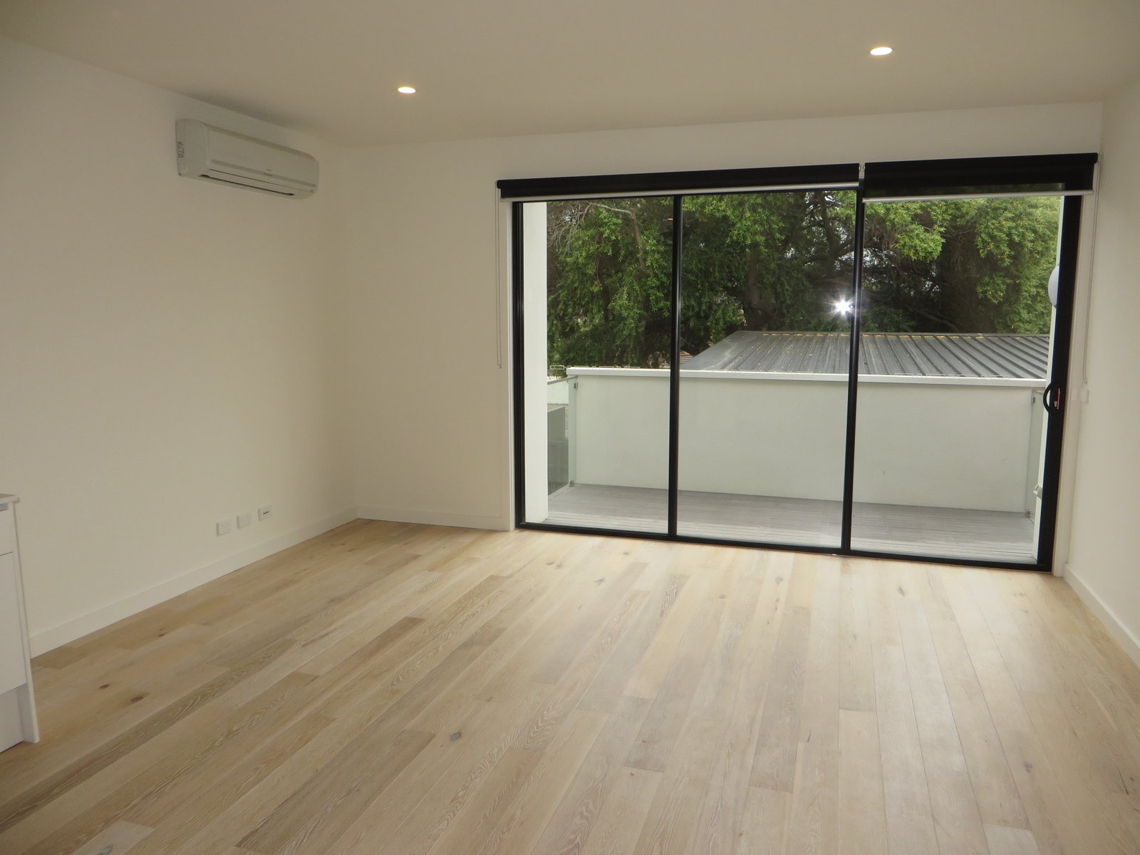 Gallery: 12/1A Fernhill North Road