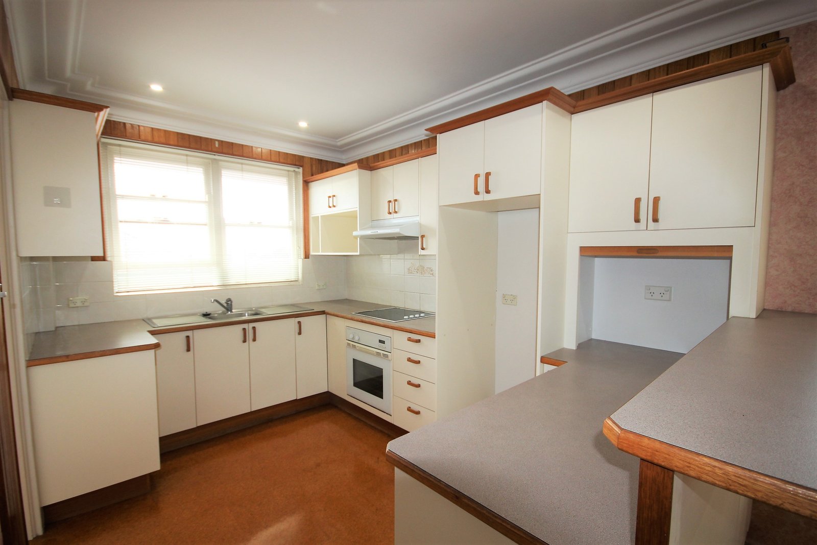 12/1A Ocean Street KOGARAH 5