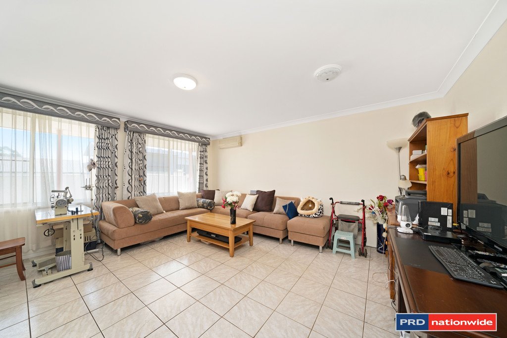 1/21a Orchard Road BASS HILL 2