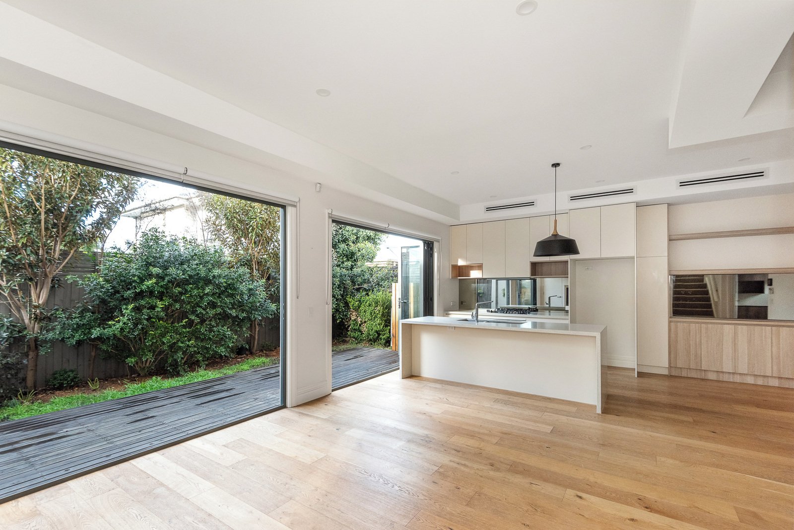 Gallery: 1/21B Highbury Avenue