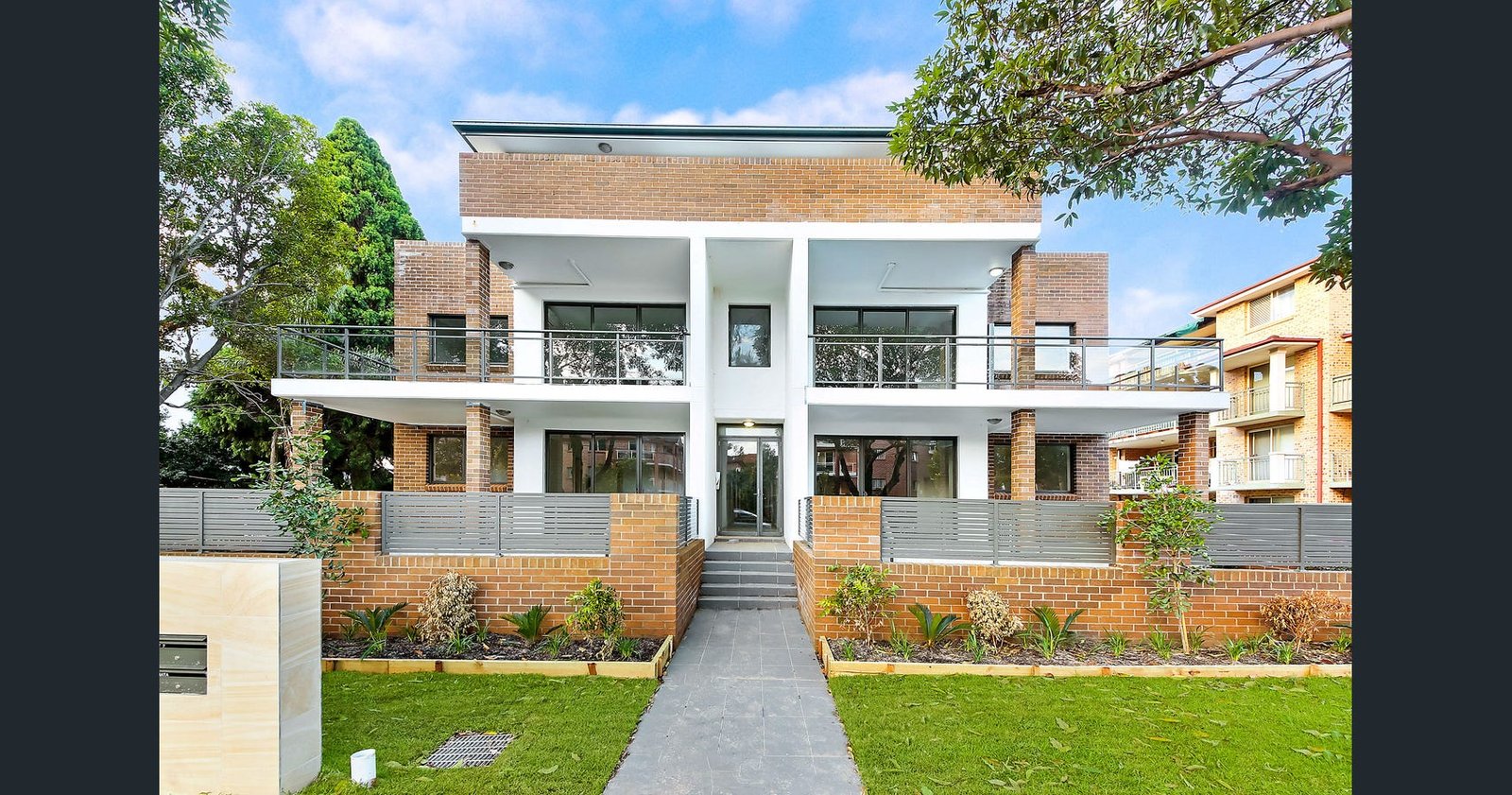 12/2-4 Hampden Road BEVERLY HILLS 1