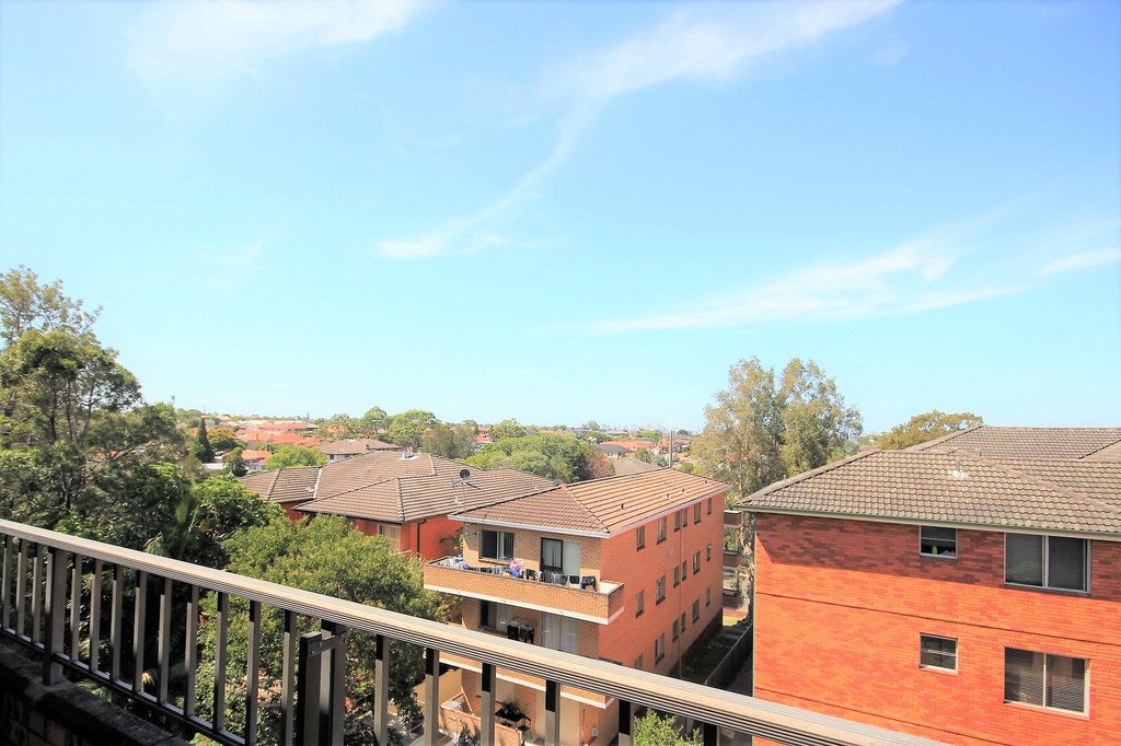 12/2-4 Mill Street CARLTON 7