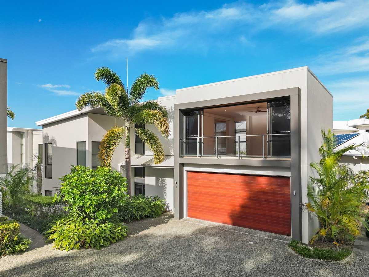 1/22 Andromeda Parade Robina 2