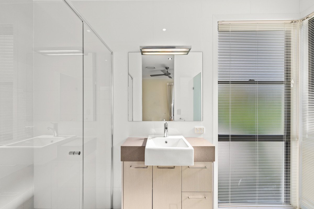 1/22 Andromeda Parade Robina 12