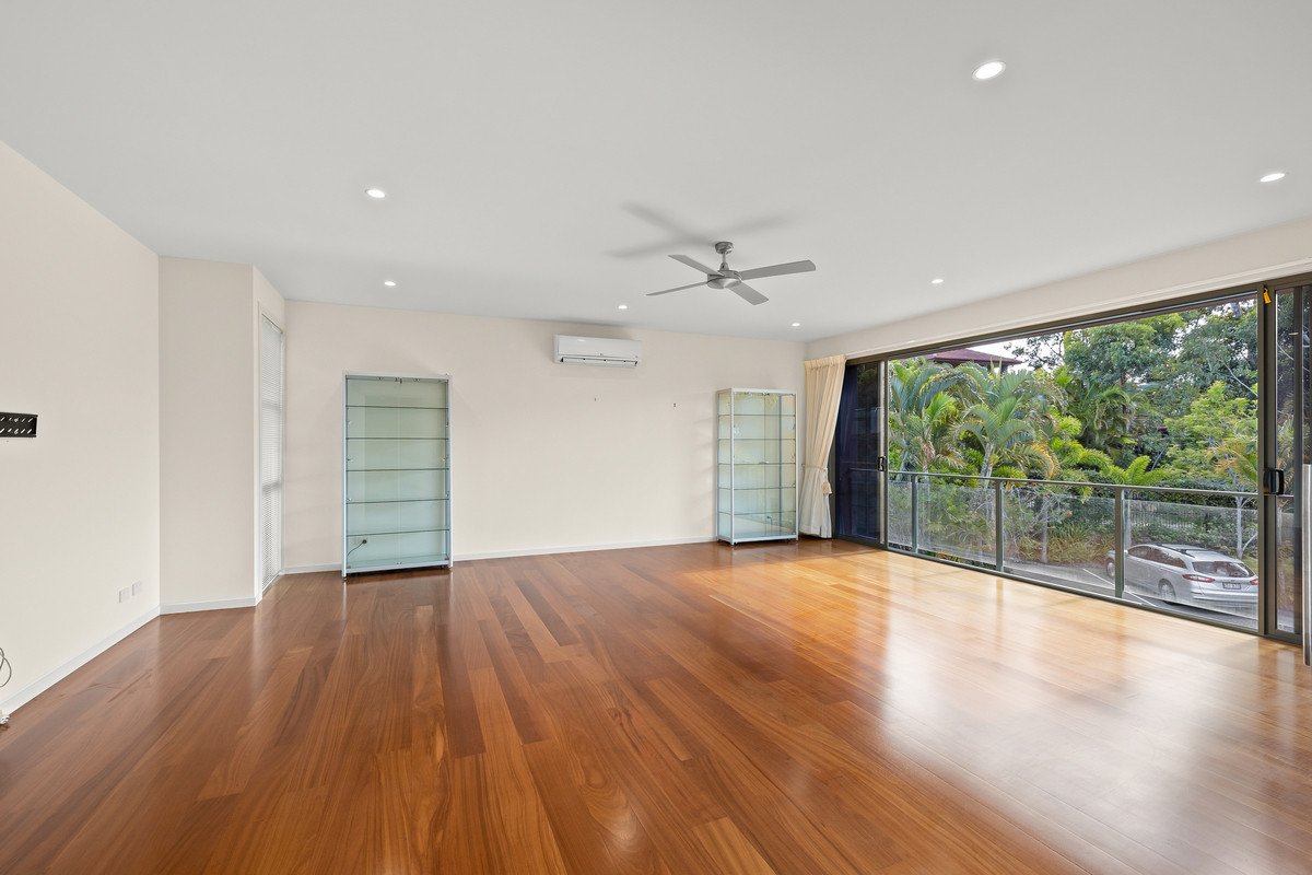 1/22 Andromeda Parade Robina 15