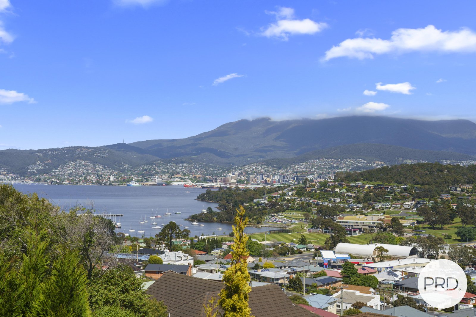 1/22 Balamara Street BELLERIVE 1