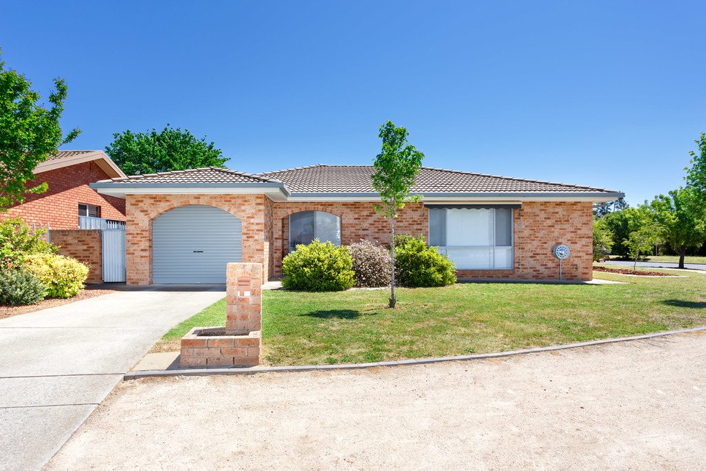 1/22 Balleroo Crescent GLENFIELD PARK 1