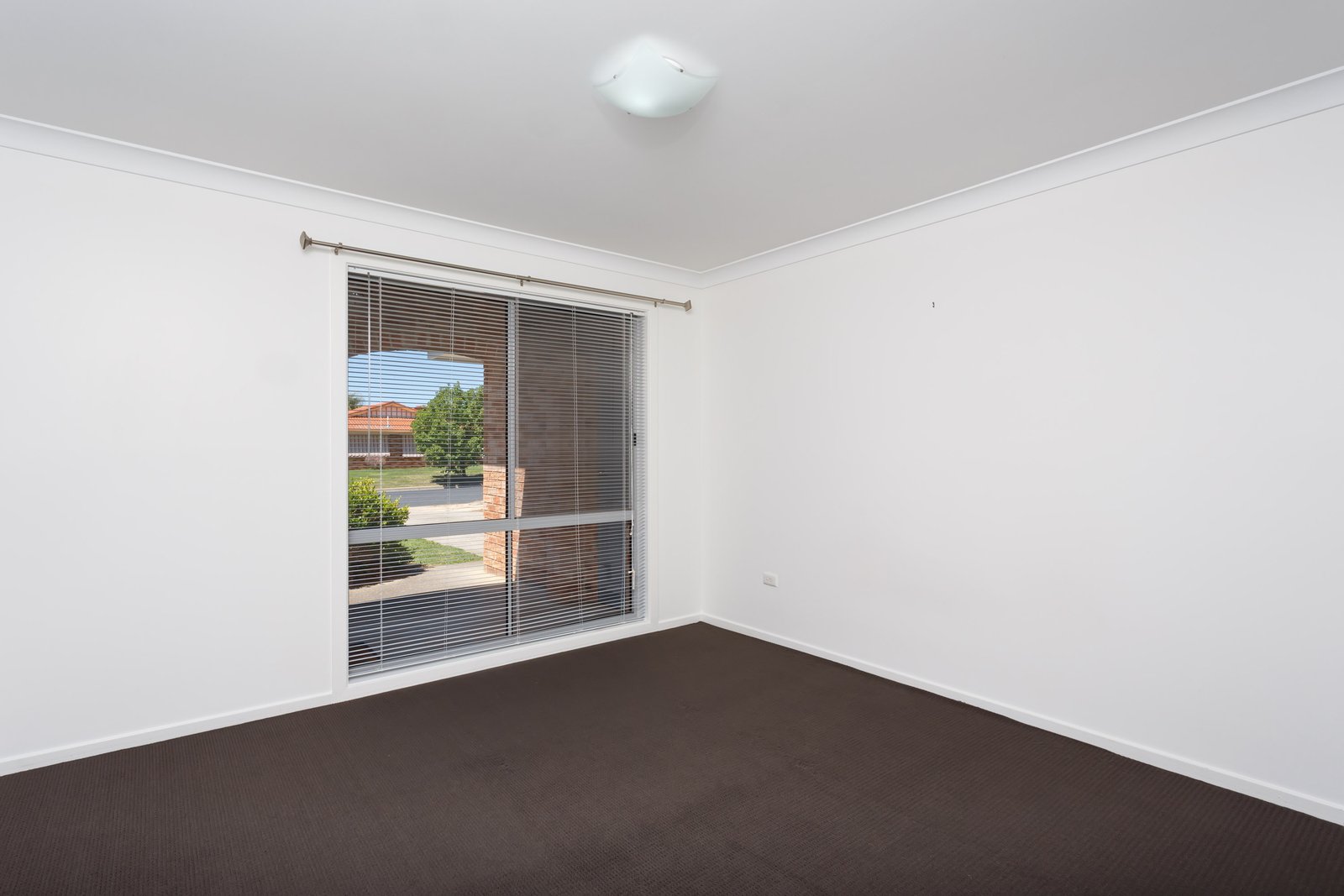 1/22 Balleroo Crescent GLENFIELD PARK 6