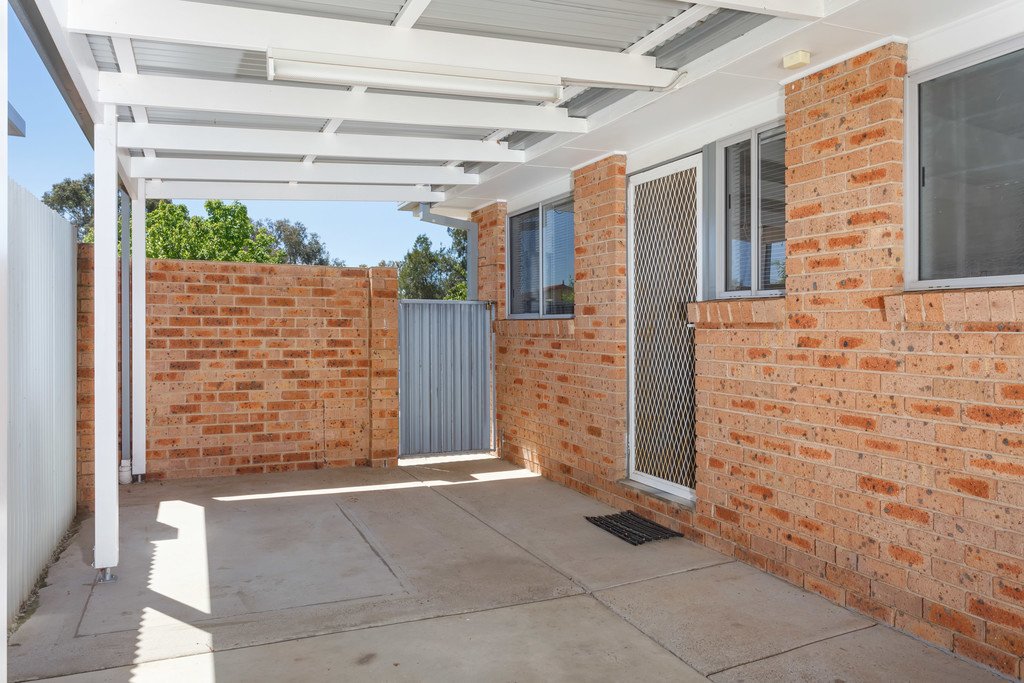 1/22 Balleroo Crescent GLENFIELD PARK 11