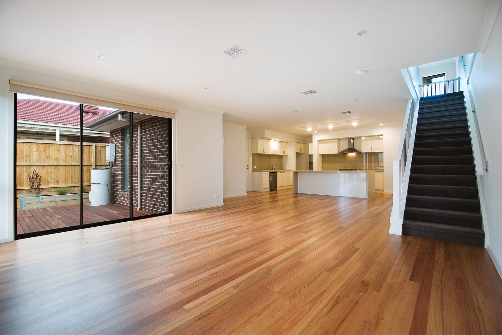 Gallery: 1/22 Barry Street