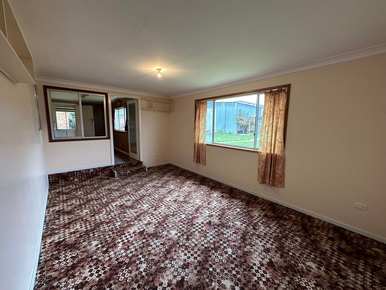 122 Batlow Road TUMBARUMBA 7