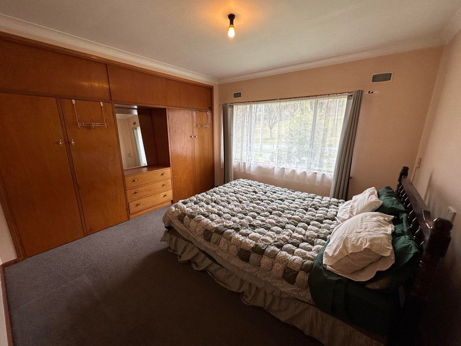 122 Batlow Road TUMBARUMBA 9