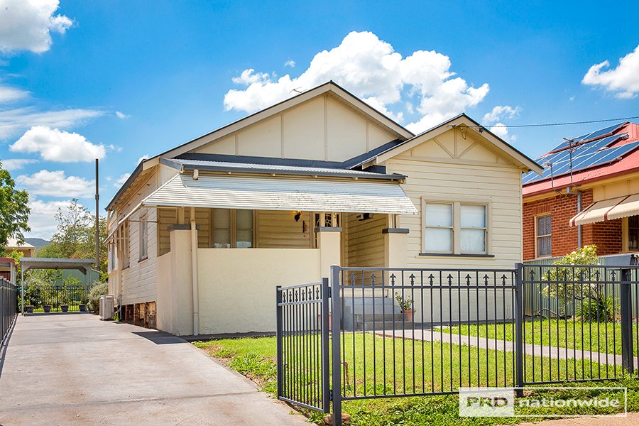 122 Belmore Street TAMWORTH 1