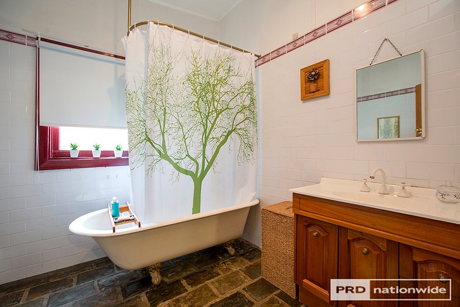 122 Belmore Street TAMWORTH 8