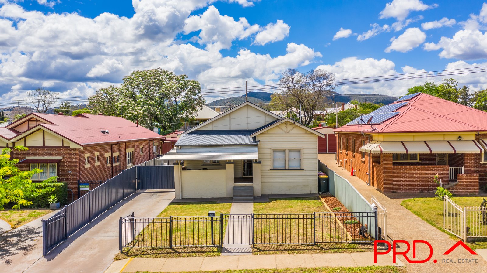 122 Belmore Street TAMWORTH 25