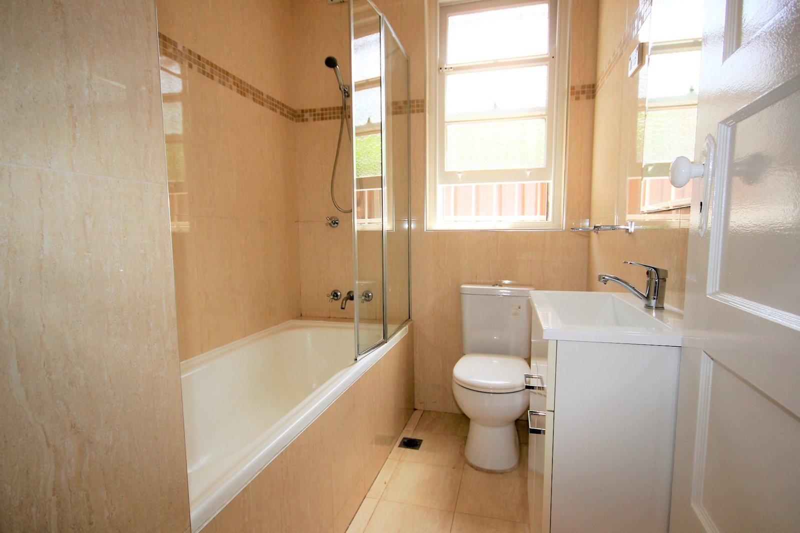 1/22 Dalmar Street CROYDON 3