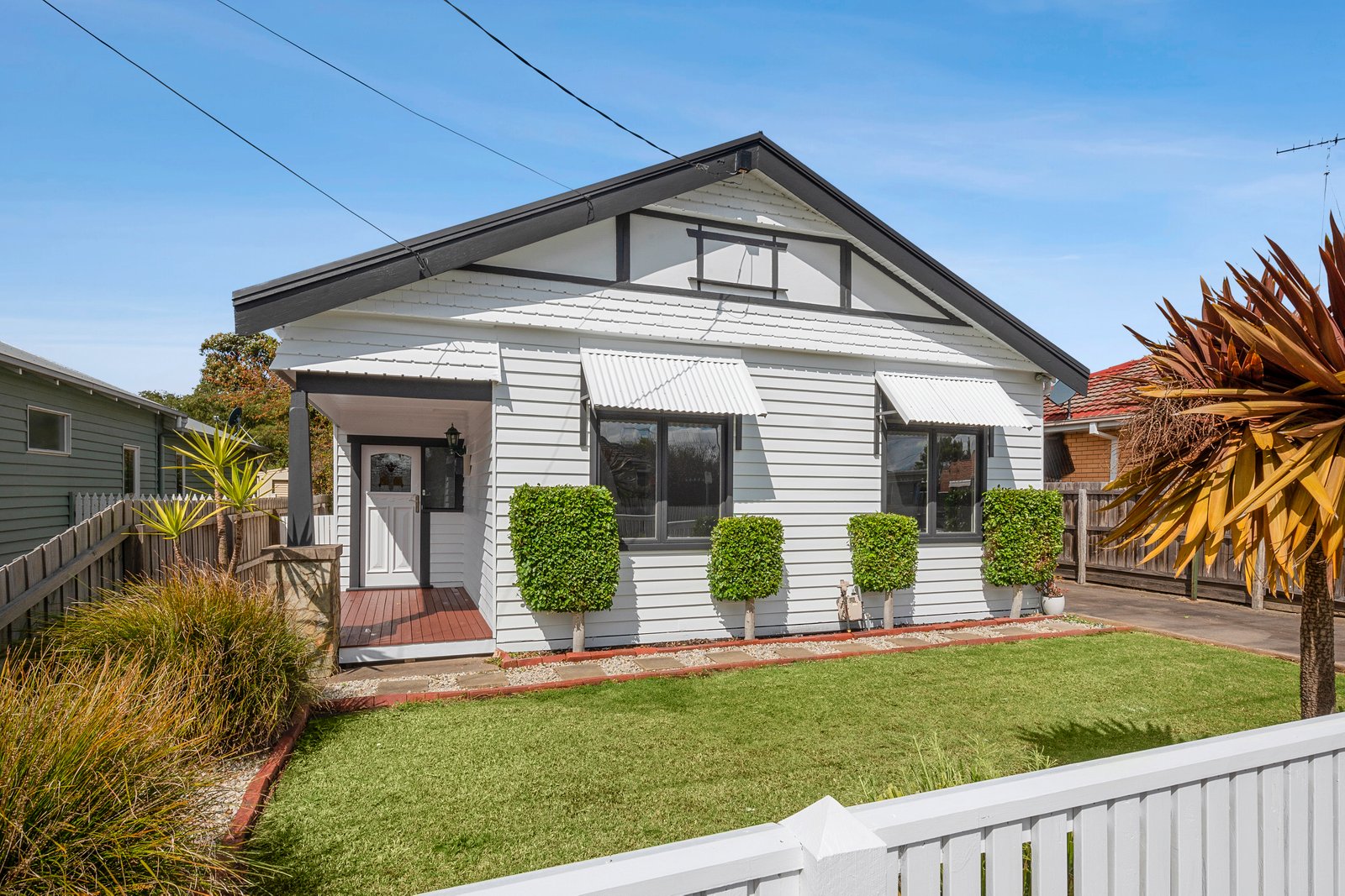 Gallery: 122 Elizabeth Street