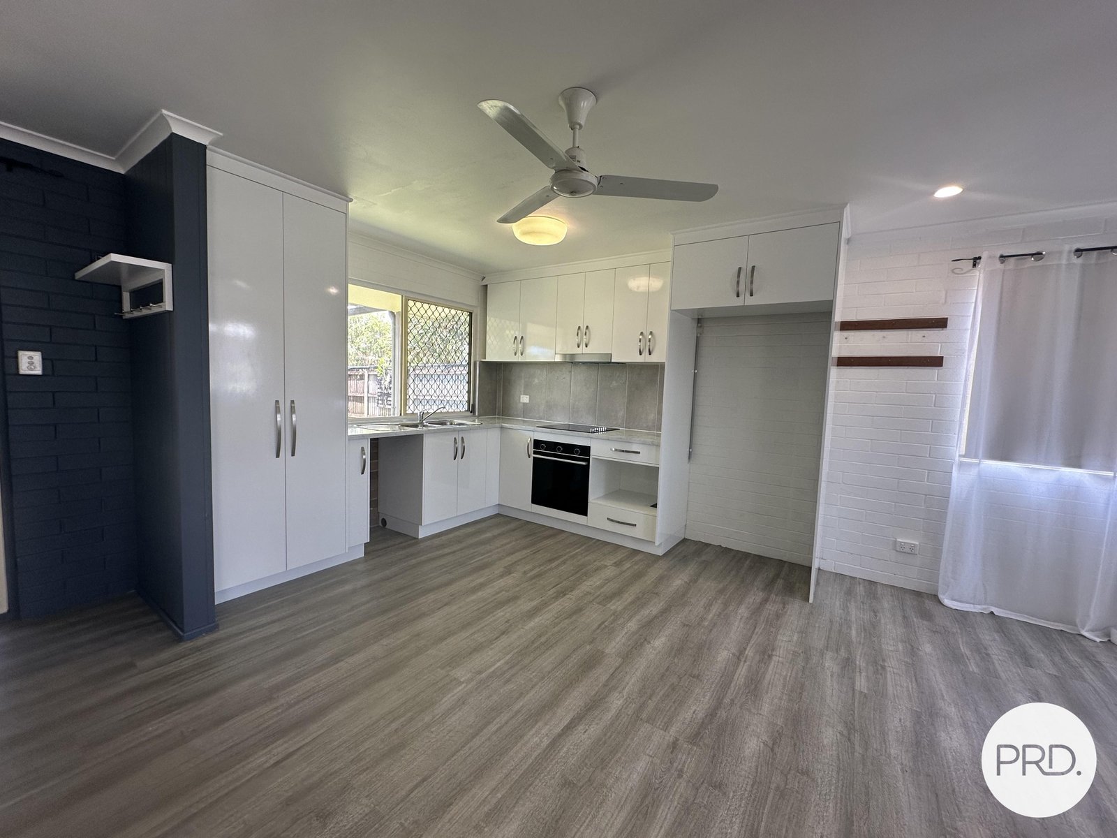 122 Emperor Drive ANDERGROVE 2