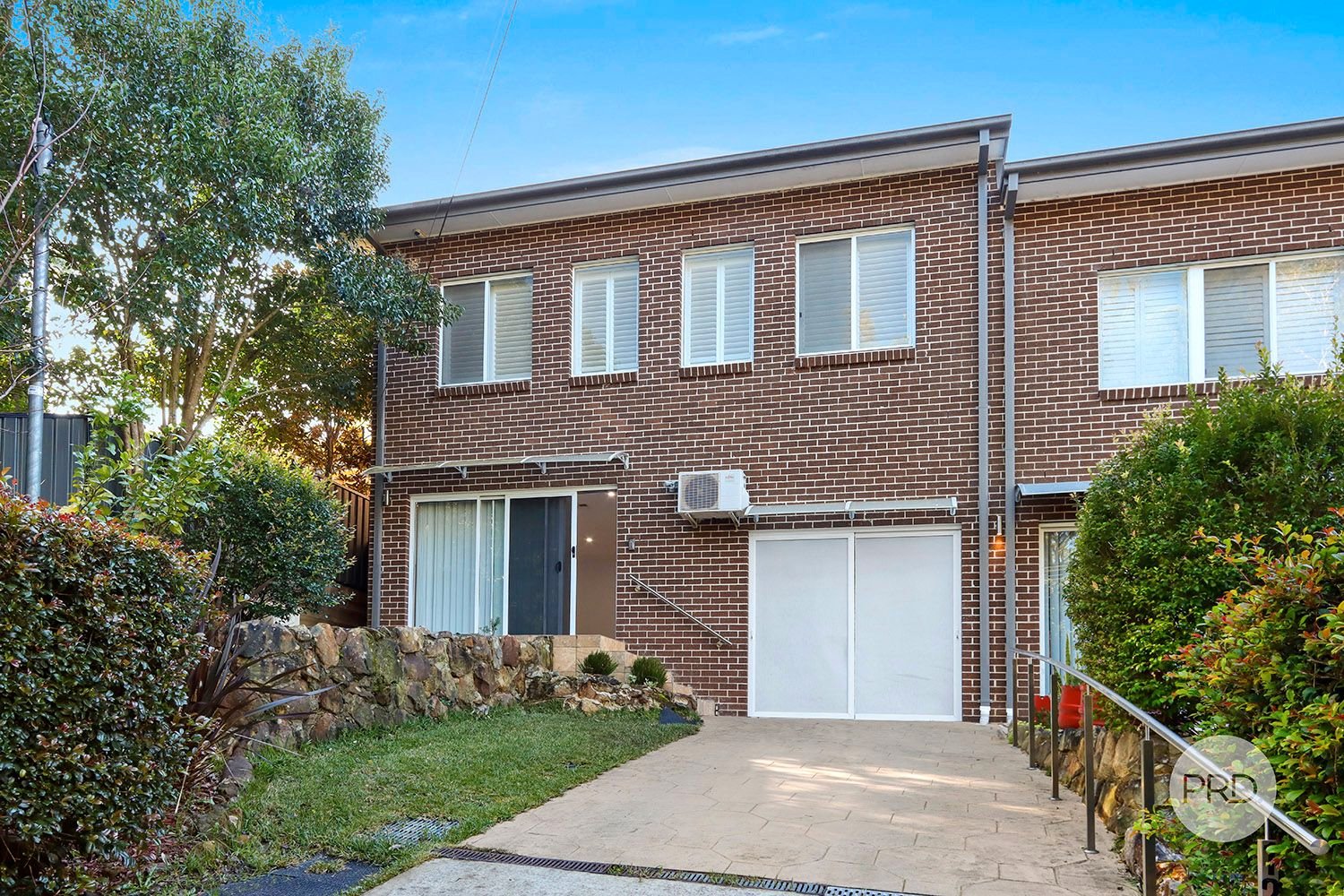 122 Glencoe Street SUTHERLAND 1