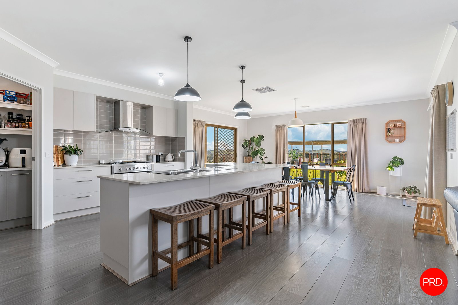 122 Hamilton Way LOCKWOOD SOUTH 7