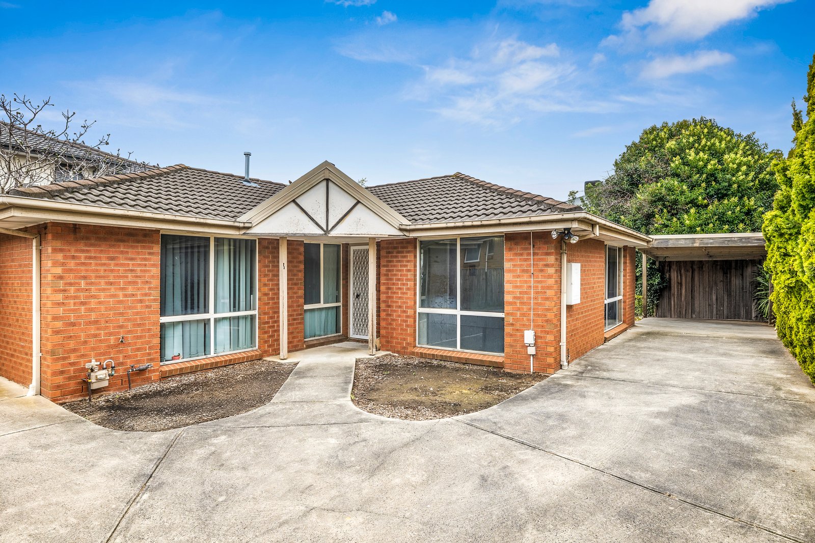 Gallery: 1&2/2 Hilltop Avenue