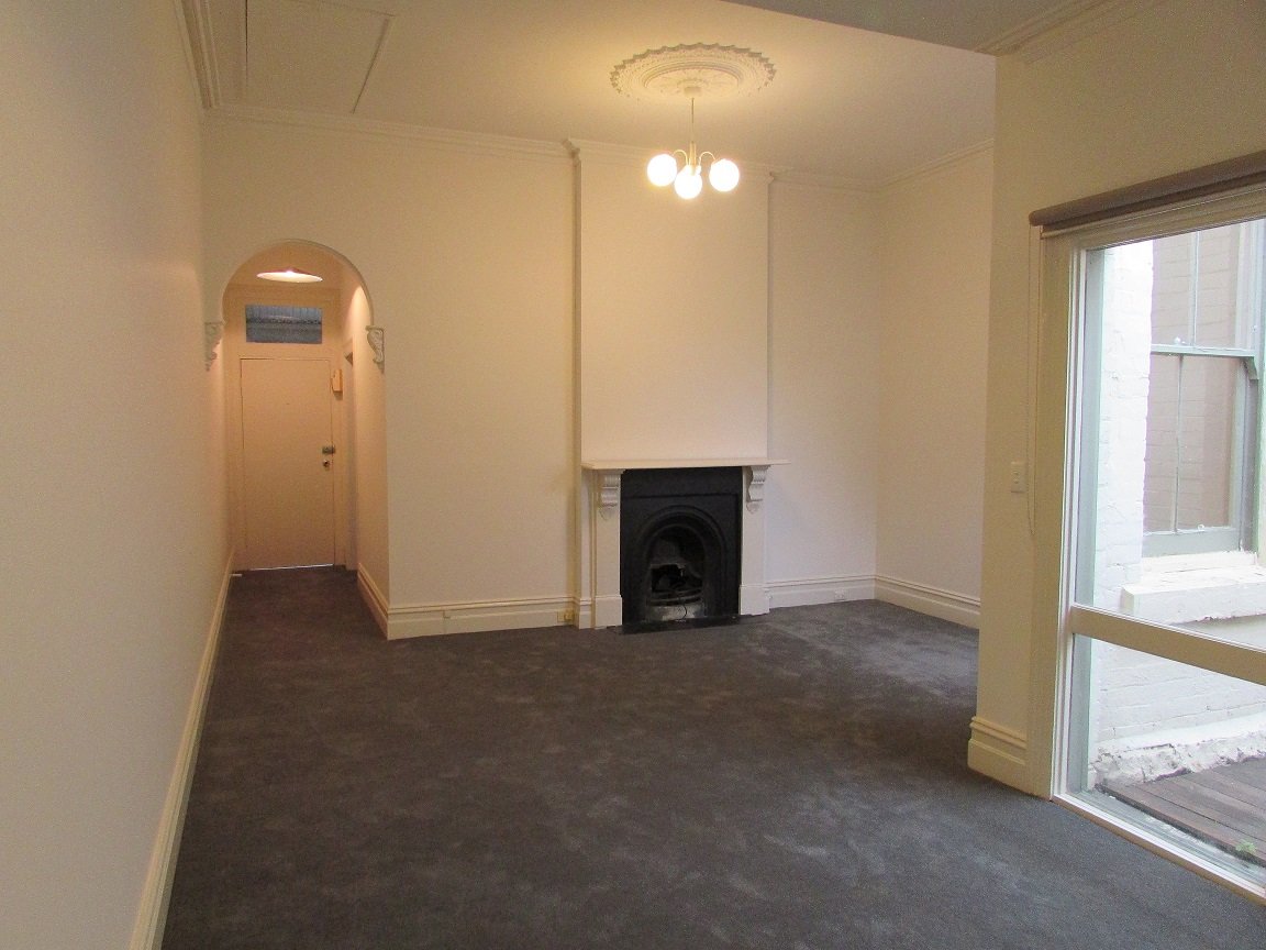 Gallery: 122 Ingles Street