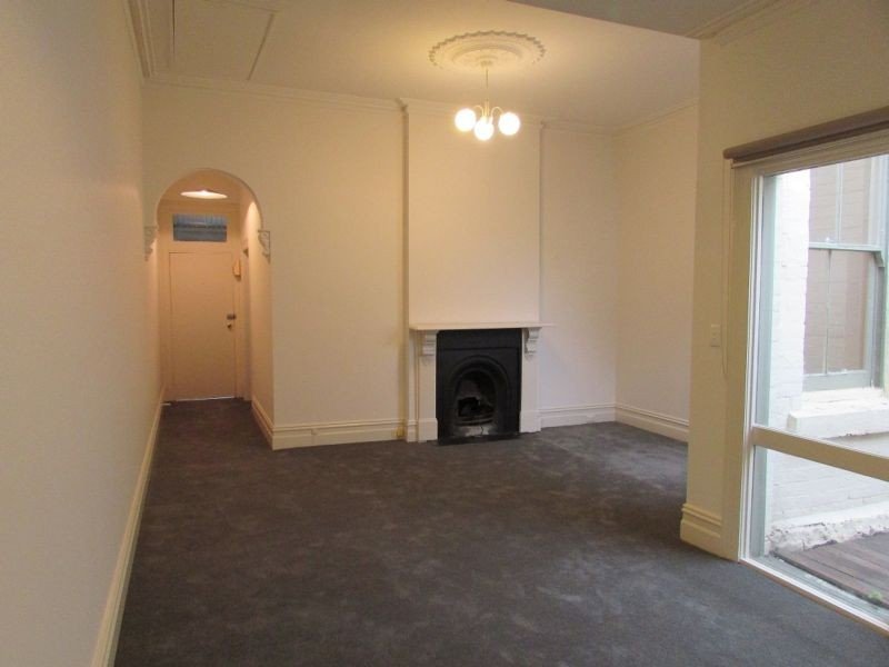 Gallery: 122 Ingles Street