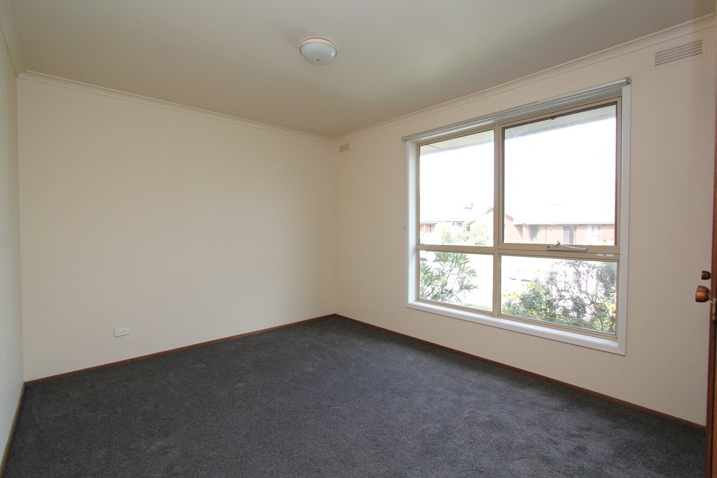 1/22 Marie Crescent WENDOUREE 8