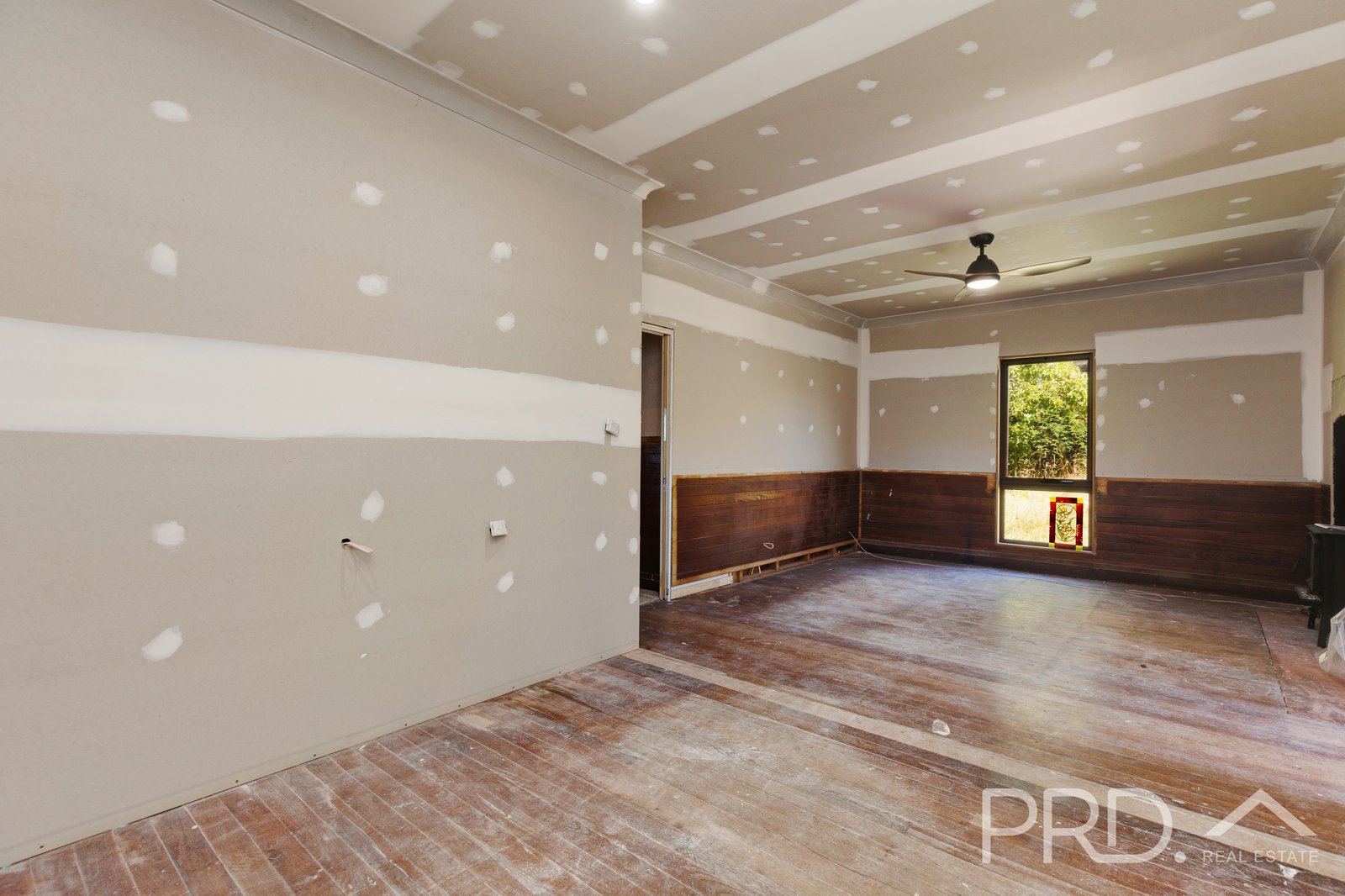 122 Mayday Road BATLOW 4
