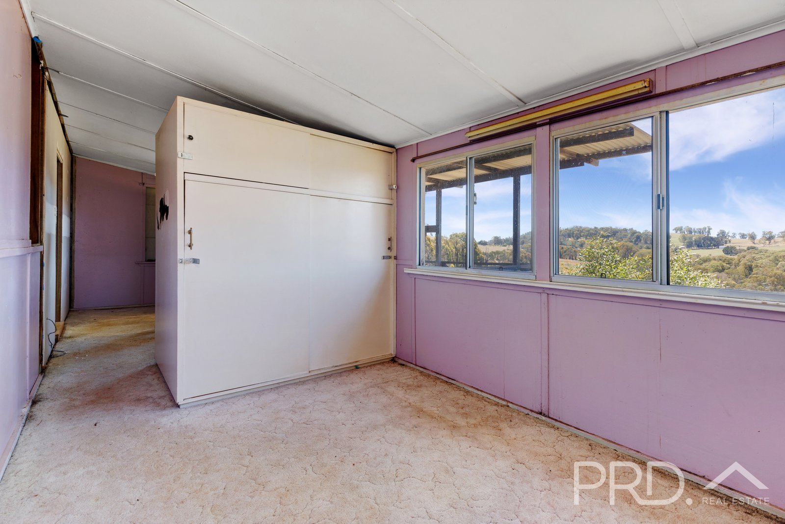 122 Mayday Road BATLOW 12