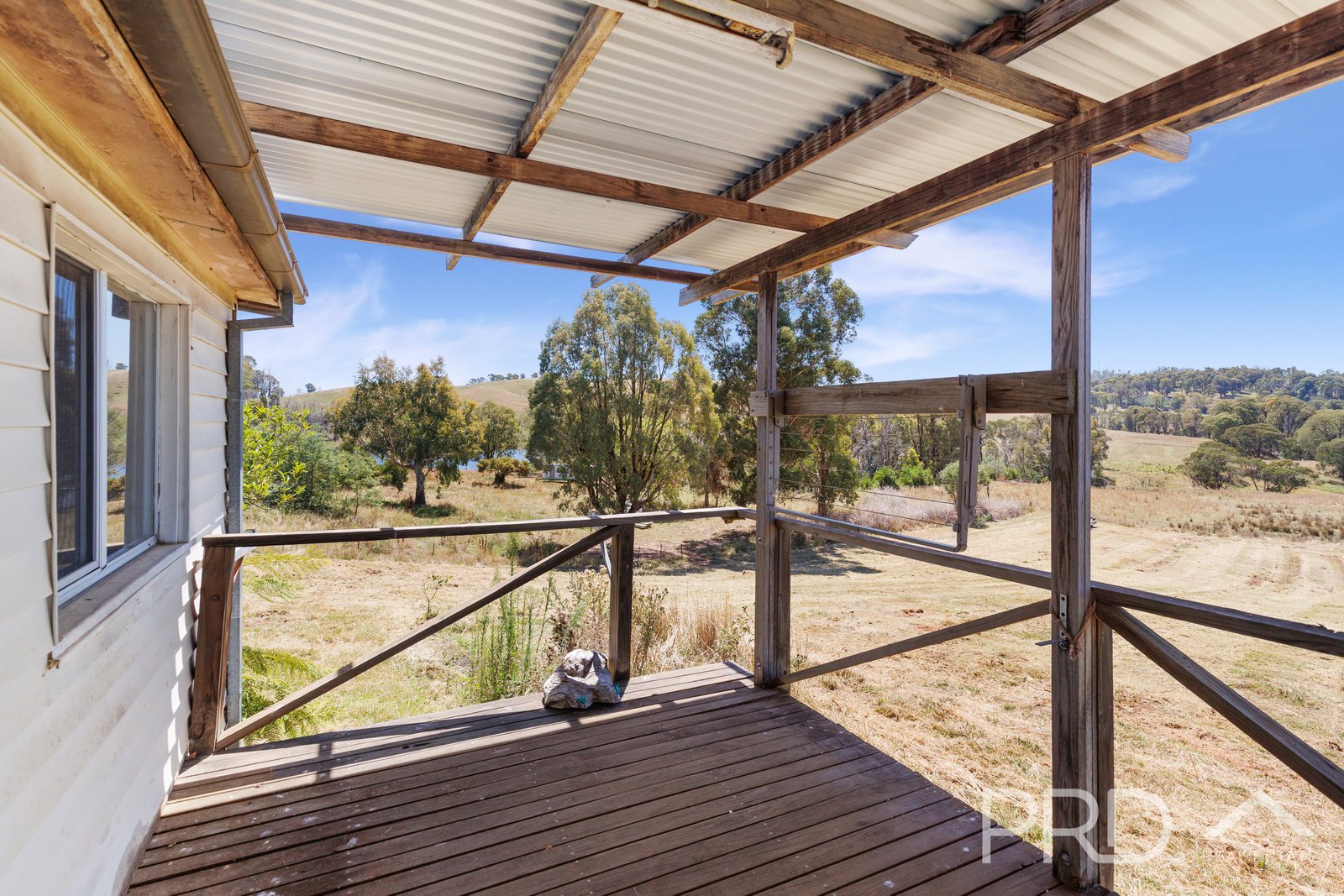 122 Mayday Road BATLOW 15
