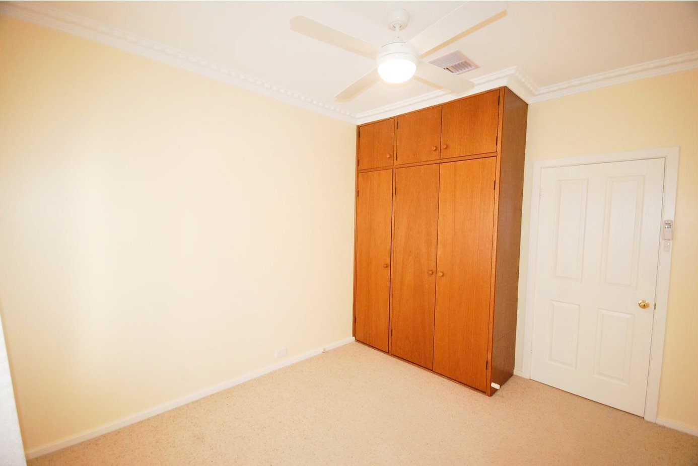 122 Meadow Street KOORINGAL 9