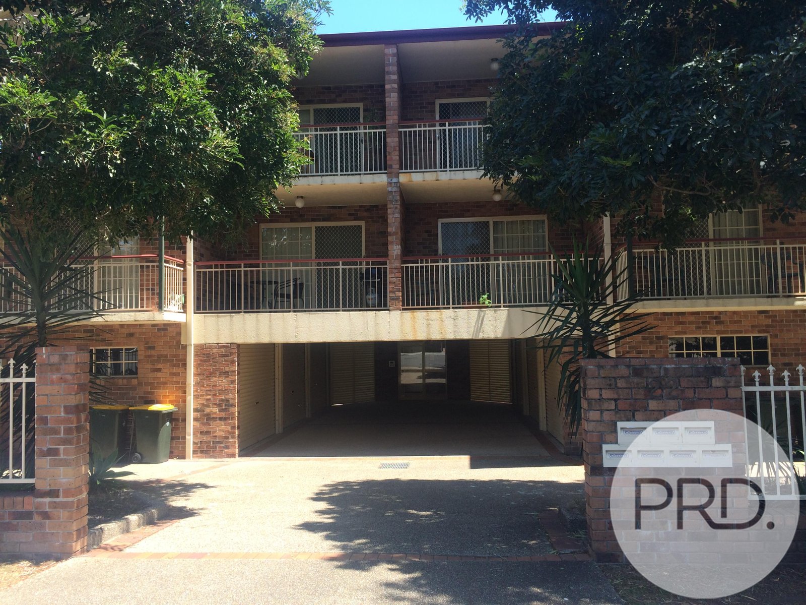 1/22 Miles Street CLAYFIELD 1