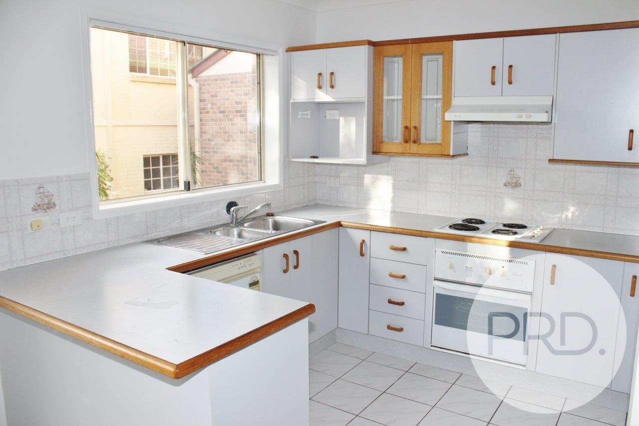 1/22 Miles Street CLAYFIELD 5