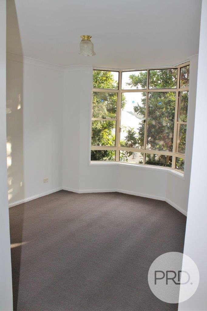 1/22 Miles Street CLAYFIELD 7