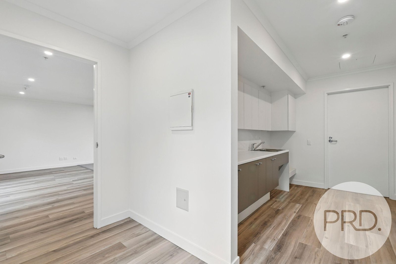 12/2 Moirunna Road LINDISFARNE 8