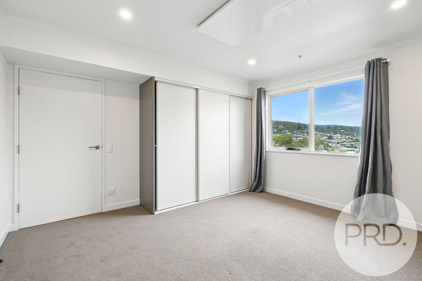 12/2 Moirunna Road LINDISFARNE 11