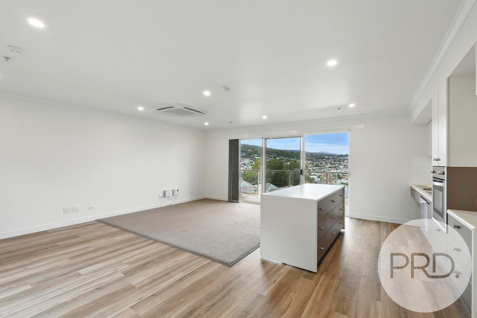 12/2 Moirunna Road LINDISFARNE 5