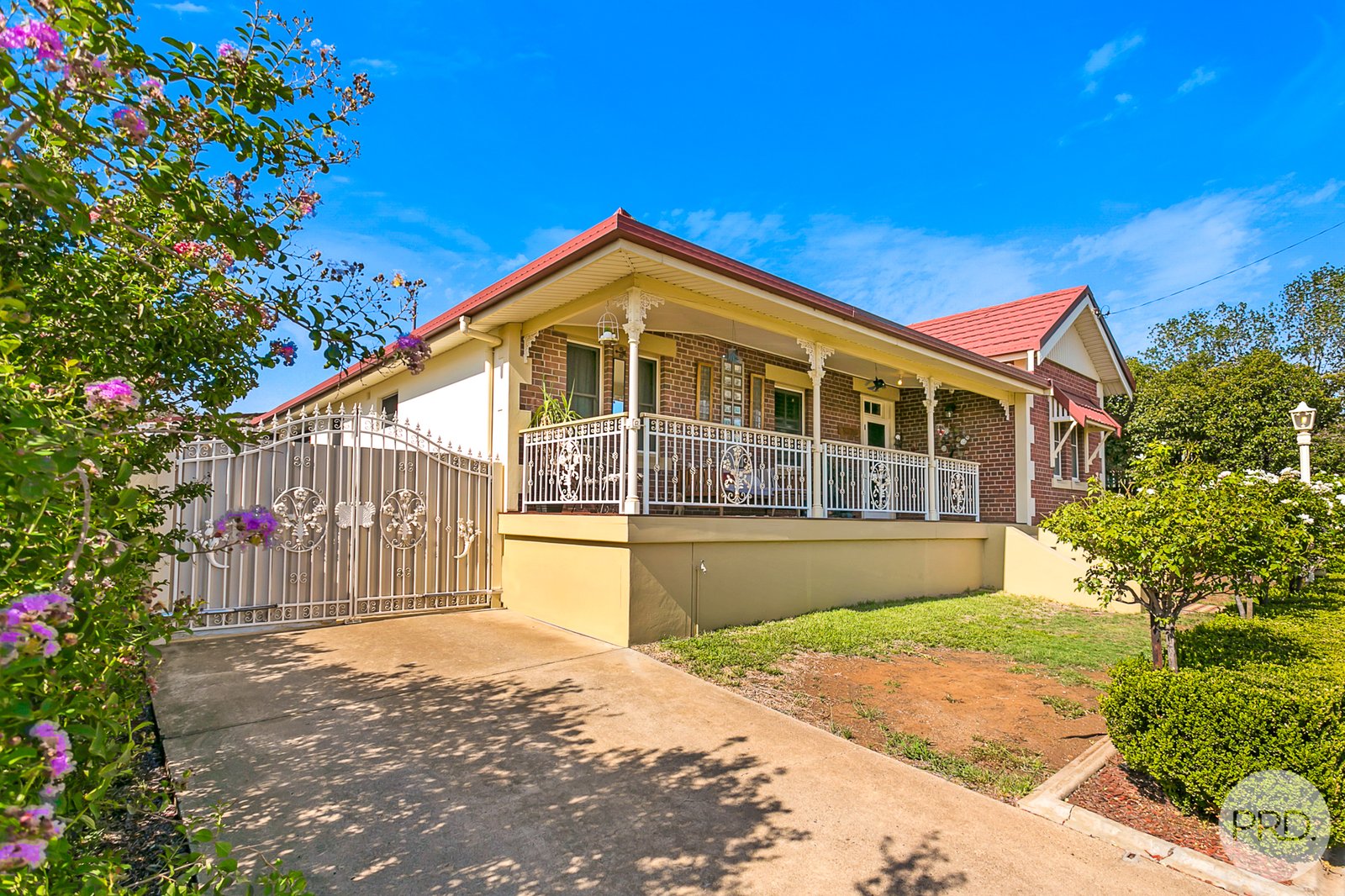 122 North Street TAMWORTH 2