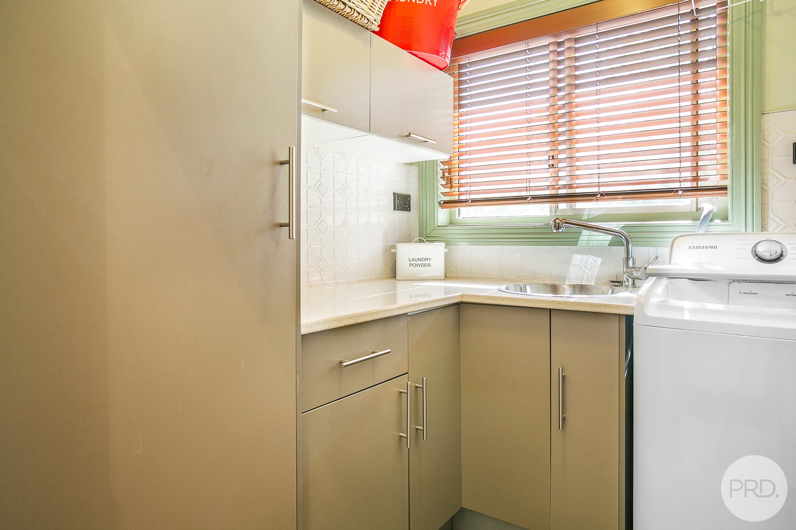 122 North Street TAMWORTH 18