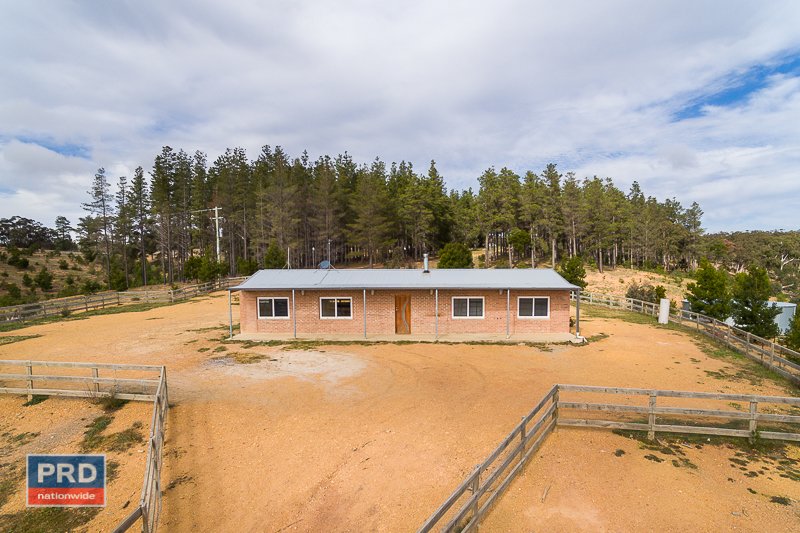 122 Pinebank Drive LOWER BORO 18