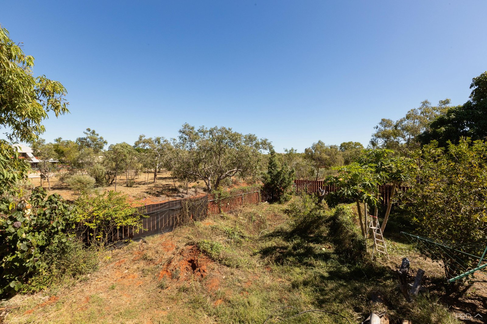 122 Reid Road CABLE BEACH 18