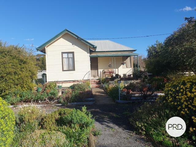 122 Rowe Street,  OUYEN 3