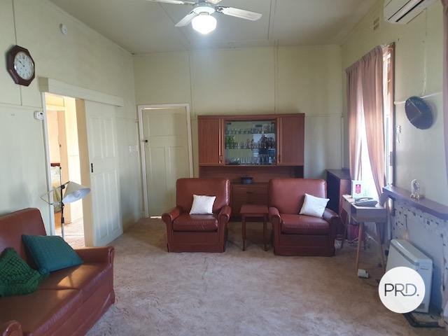 122 Rowe Street,  OUYEN 6