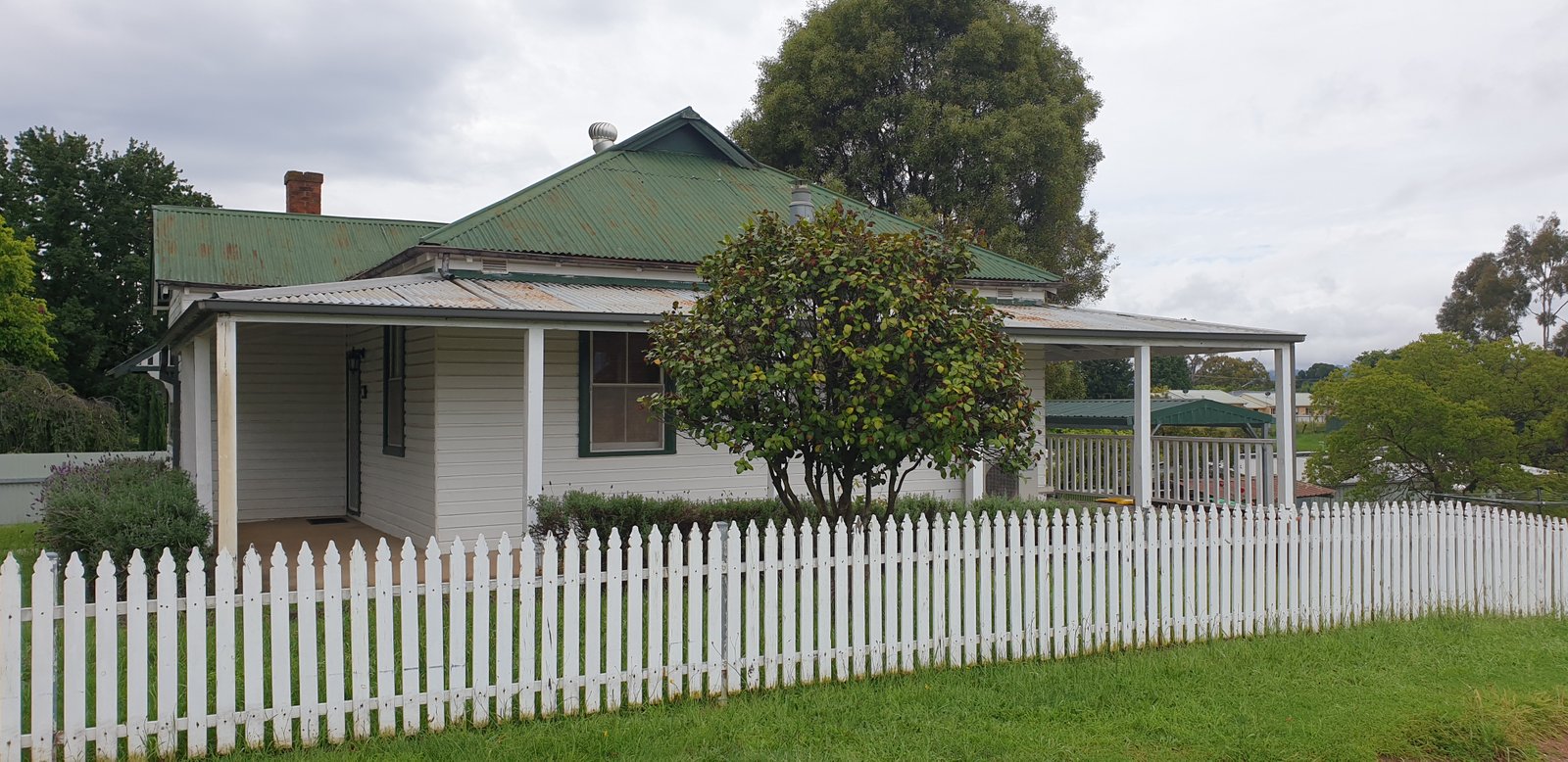122 Russell Street TUMUT 3