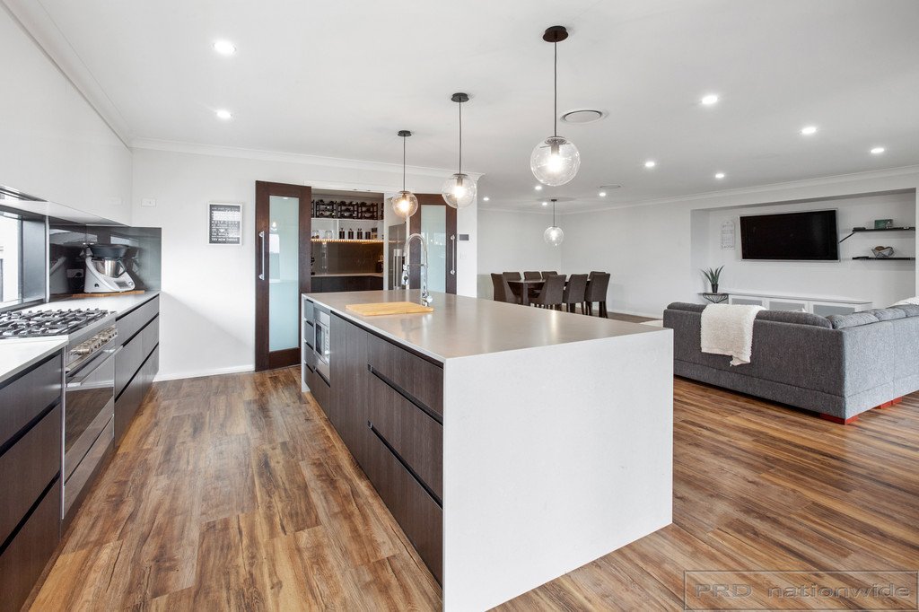 122 Saddler Drive GILLIESTON HEIGHTS 9